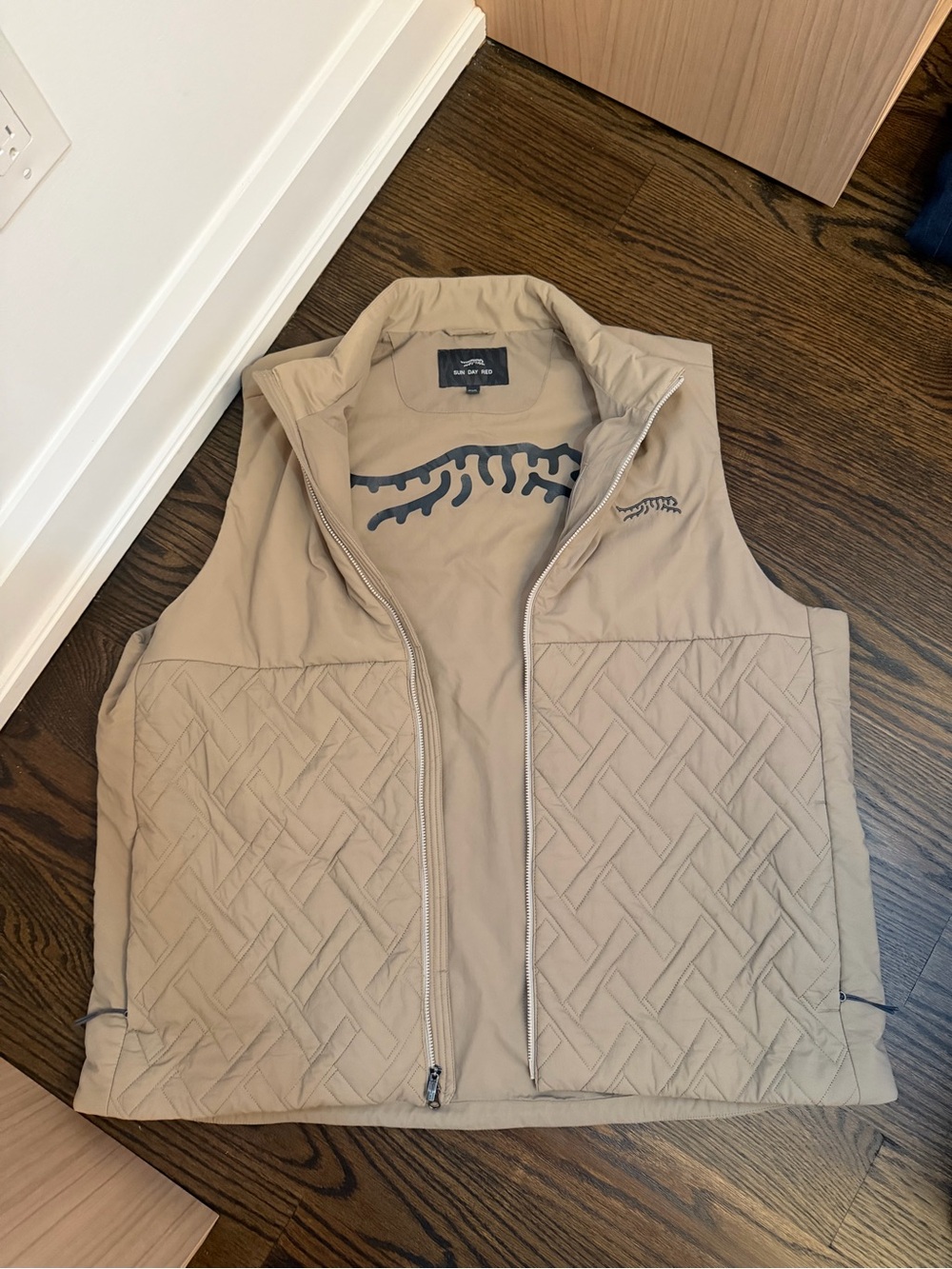 Sunday Red Tan Quilted Vest - XXL - Picture 3 of 3
